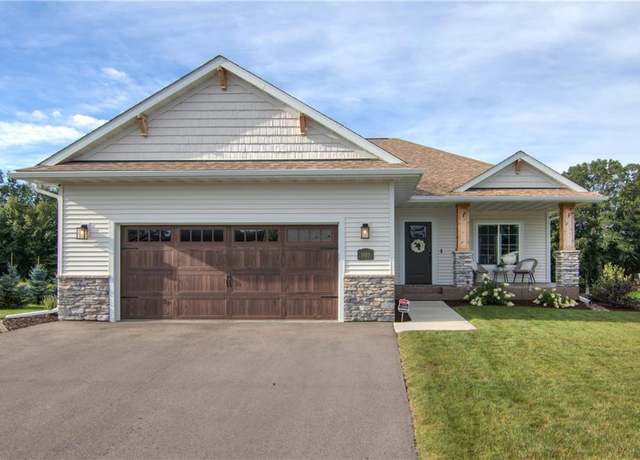 Property at 1485 Pebble Beach Dr, Altoona, WI 54868, 4 beds, 3 baths