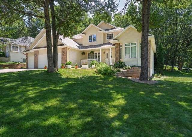 Property at 3307 David Dr, Eau Claire, WI 54701, 5 beds, 3.5 baths