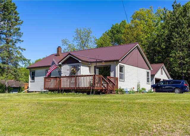 Property at 1007 Menasha Ave, Ladysmith, WI 54848, 2 beds, 2 baths
