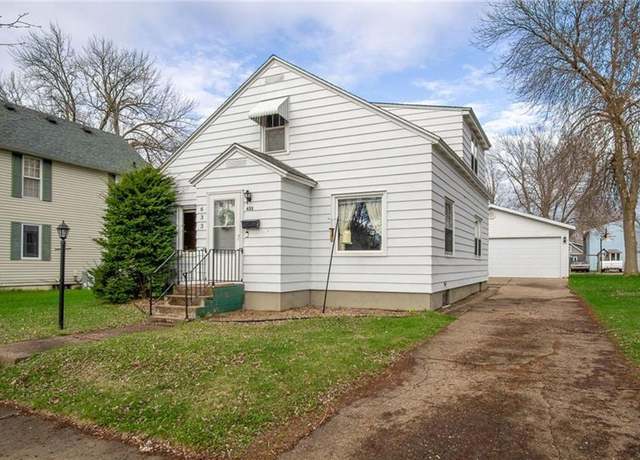 Property at 633 Maple St, Chippewa Falls, WI 54729, 3 beds, 1 bath