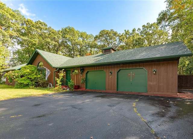 Property at 17095 County Hwy X, Chippewa Falls, WI 54729, 2 beds, 3 baths