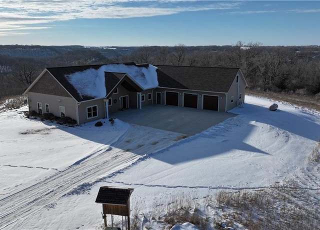 Property at W3472 450th Ave, Maiden Rock, WI 54750, 2 beds, 2.5 baths