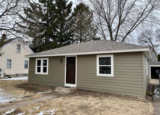 Property at 1514 Margaret St, Eau Claire, WI 54701, 2 beds, 1 bath