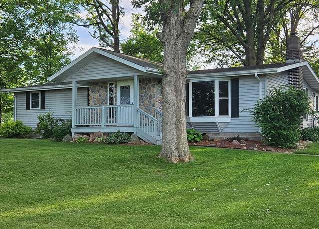 Property at 1207 State Road 40, Bruce, WI 54819, 3 beds, 1 bath
