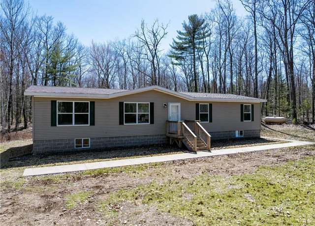 Property at 13585 Oswald Rd, Drummond, WI 54832, 4 beds, 2 baths