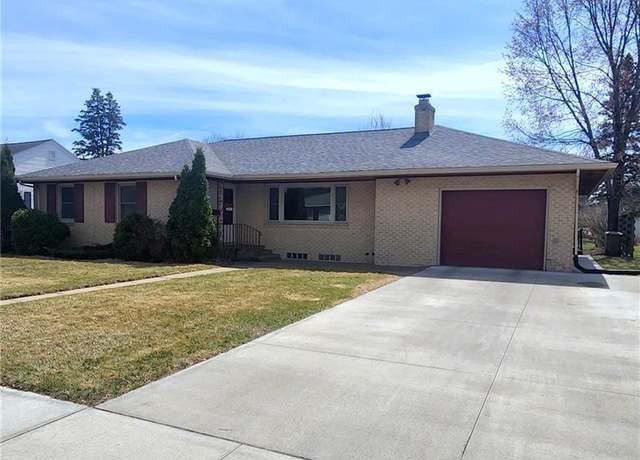 Property at 415 W Grant Ave, Eau Claire, WI 54701, 3 beds, 2 baths