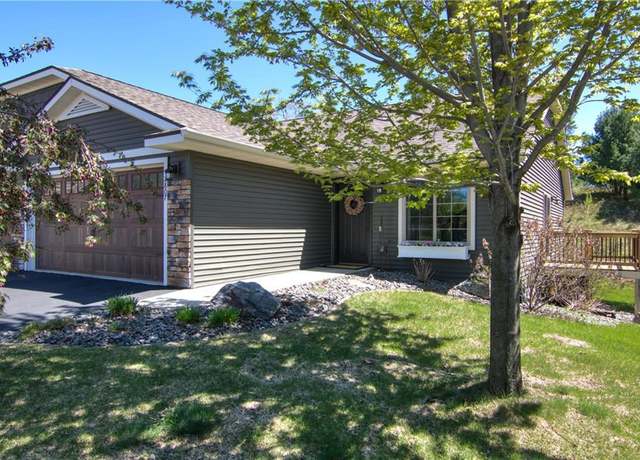 Property at 2807 Monarch Ct, Altoona, WI 54720, 3 beds, 2 baths
