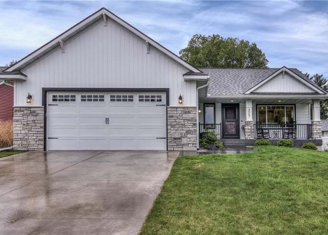Property at 4567 Springfield Dr, Eau Claire, WI 54701, 4 beds, 3 baths