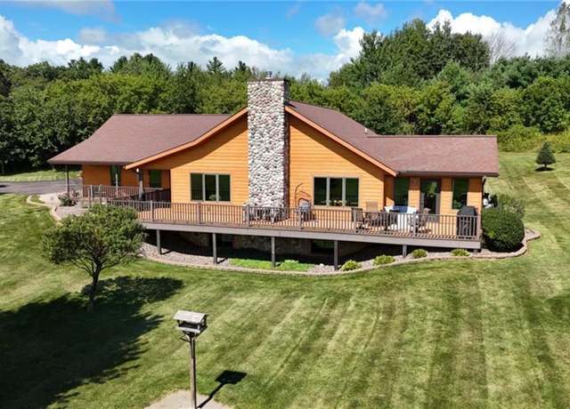 Property at 12455 135th Ave, Chippewa Falls, WI 54729, 2 beds, 2.5 baths