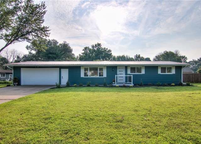 Property at 112 NE 16th St, Menomonie, WI 54751, 3 beds, 1.5 baths