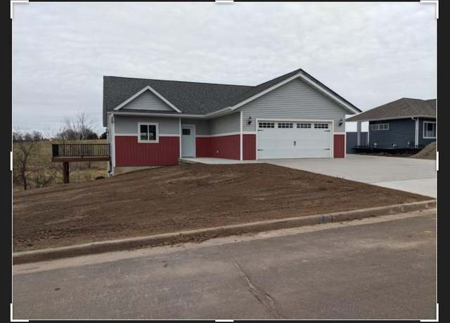 Property at Lot 11 Kayson Pl, Altoona, WI 54720, 3 beds, 2 baths