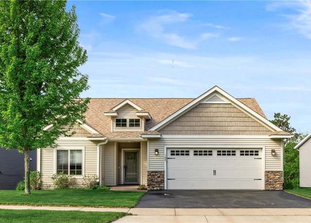 Property at 188 Club View Ln, Altoona, WI 54720, 3 beds, 3 baths