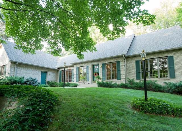 Property at 3713 Timber Creek Ct, Eau Claire, WI 54701, 5 beds, 2.5 baths