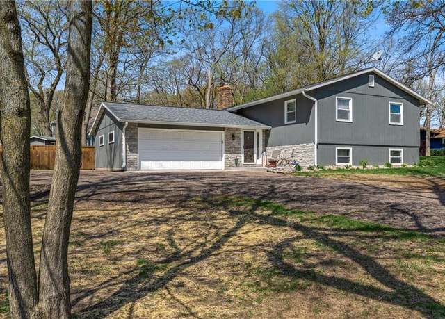 Property at 3712 Rudolph Rd, Eau Claire, WI 54701, 3 beds, 2 baths