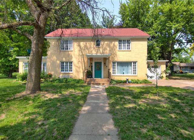 Property at 1506 Wheaton St, Chippewa Falls, WI 54729, 4 beds, 2 baths