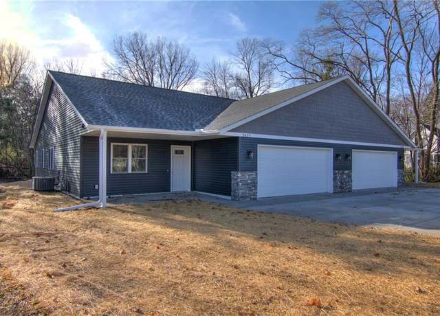 Property at 2639 Vine St, Eau Claire, WI 54703, 3 beds, 2 baths