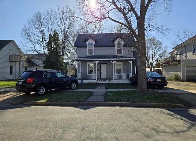 Property at 913 8th St Unit 1 & 2, Menomonie, WI 54751, 5 beds, 3 baths