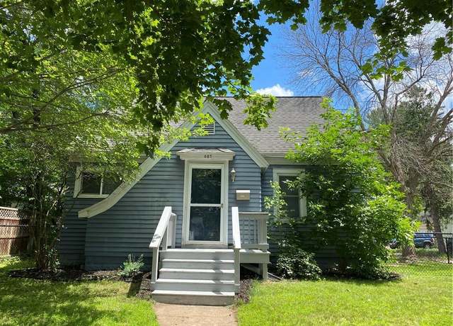 Property at 627 Deyo Ave, Eau Claire, WI 54703, 3 beds, 2 baths