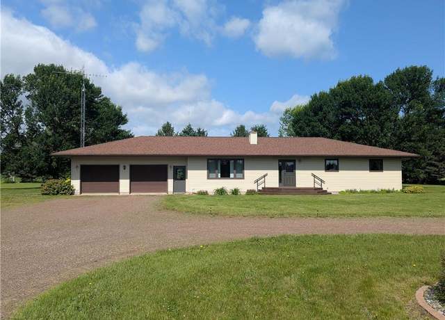 Property at 1024 24th St, Chetek, WI 54728, 3 beds, 3 baths