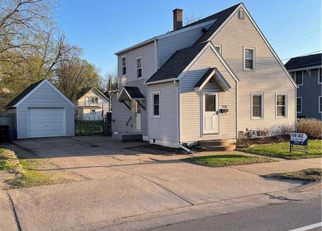 Property at 1216 4th Ave, Menomonie, WI 54751, 3 beds, 1 bath