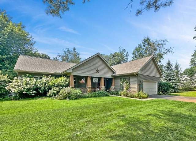 Property at 10244 124th St, Chippewa Falls, WI 54729, 3 beds, 2 baths