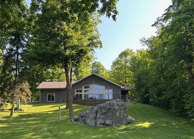 Property at 13043 Minnesota Ridge Ln, Hayward, WI 54843, 3 beds, 2 baths