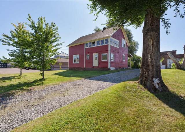 Property at 693 E Main St, Mondovi, WI 54755, 4 beds, 0.5 baths