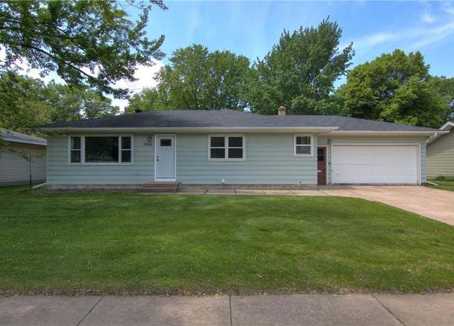 Property at 3048 Neptune Ave, Eau Claire, WI 54703, 3 beds, 2 baths