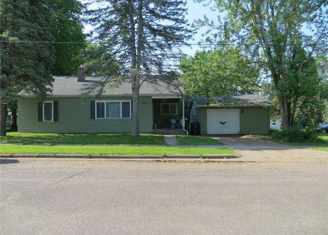 Property at 304 E School St, Thorp, WI 54771, 3 beds, 1 bath