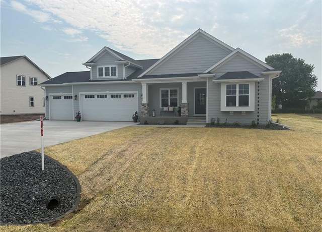 Property at 4141 142nd St, Chippewa Falls, WI 54729, 4 beds, 3 baths