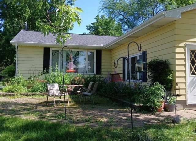 Property at 813 Hudson St, Augusta, WI 54722, 3 beds, 2 baths