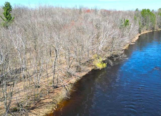 Property at W6902 Hopkins Rd, Sheldon, WI 54766