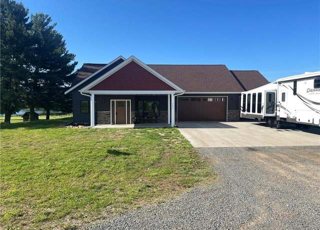 Property at 159 230th St, Osceola, WI 54020, 3 beds, 2 baths