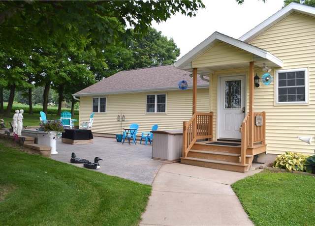 Property at 1915 19 Ave, Rice Lake, WI 54868, 4 beds, 3.5 baths