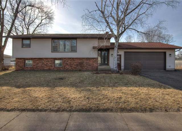 Property at 2934 Neptune Ave, Eau Claire, WI 54703, 4 beds, 2 baths