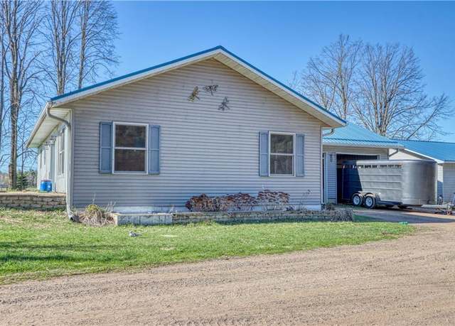 Property at 10611N County Hwy K, Hayward, WI 54843, 2 beds, 2.5 baths