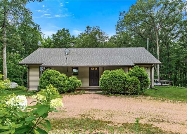 Property at 2075 140th Ave, Fall Creek, WI 54742, 2 beds, 1.5 baths