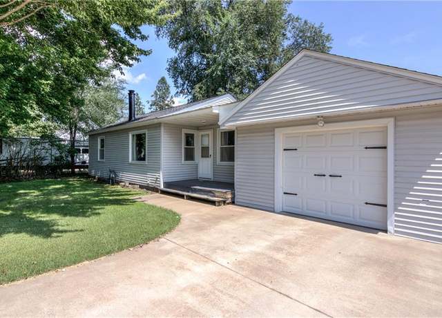 Property at 1661 112th St, Chippewa Falls, WI 54729, 2 beds, 1.5 baths