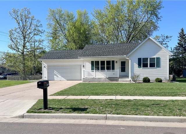 Property at 2336 Bradwood Ave, Altoona, WI 54720, 3 beds, 2 baths