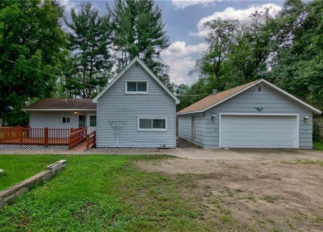Property at 3641 North Shore Dr, Eau Claire, WI 54703, 3 beds, 2 baths