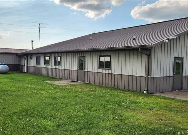 Property at 9379 W Oak Rd, Thorp, WI 54771