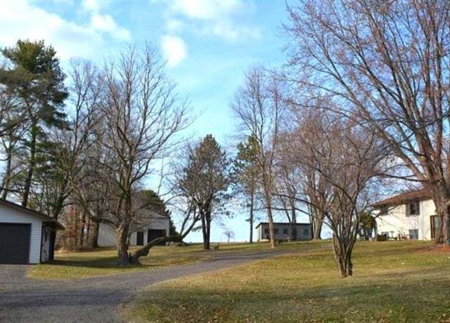 Property at 8503 E 470th Ave, Elk Mound, WI 54739, 2 beds, 1 bath