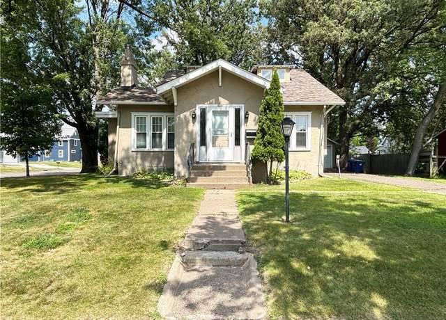 Property at 619 W Marshall St, Rice Lake, WI 54868, 5 beds, 2 baths