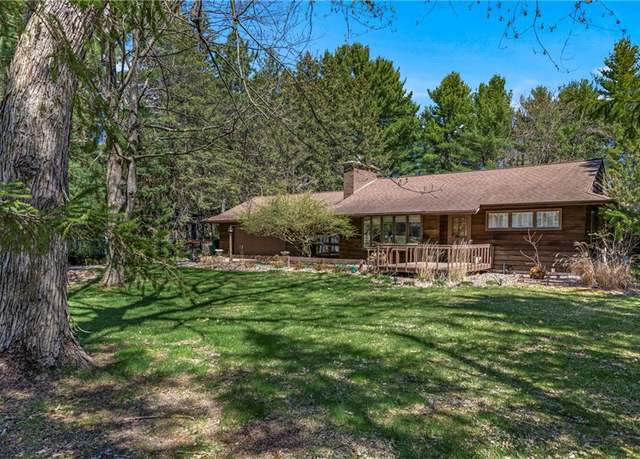 Property at 3813 Halsey, Eau Claire, WI 54701, 3 beds, 2.5 baths