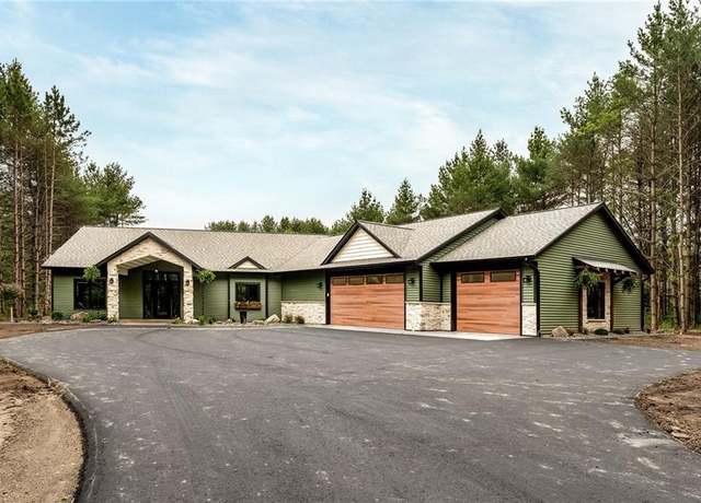 Property at 6745 S Lowes Creek Rd, Eau Claire, WI 54701, 5 beds, 3 baths