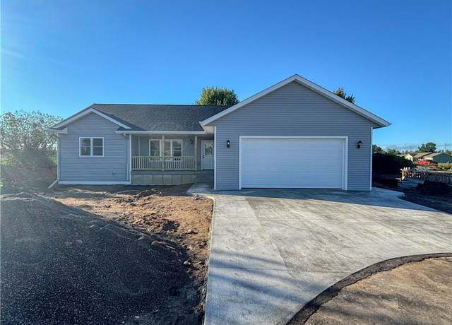 Property at 933 Clayton St, Cameron, WI 54822, 3 beds, 2 baths