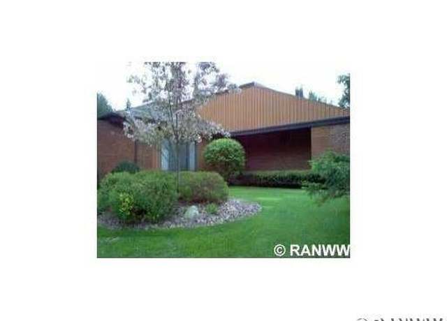Property at 3601 Tamarack Ln, Eau Claire, WI 54701, 3 beds, 2.5 baths
