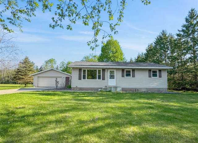 Property at 18095 45th Ave, Chippewa Falls, WI 54729, 3 beds, 1 bath