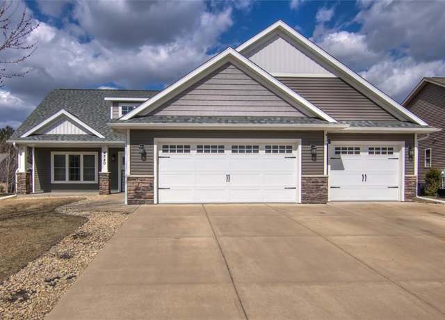 Property at 4240 S Clay St, Eau Claire, WI 54701, 5 beds, 3 baths