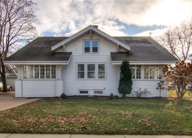 Property at 709 Miles St, Chippewa Falls, WI 54729, 3 beds, 2.5 baths